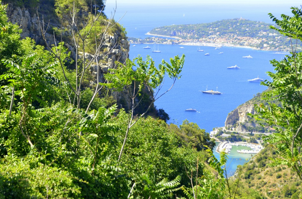 eze nerede