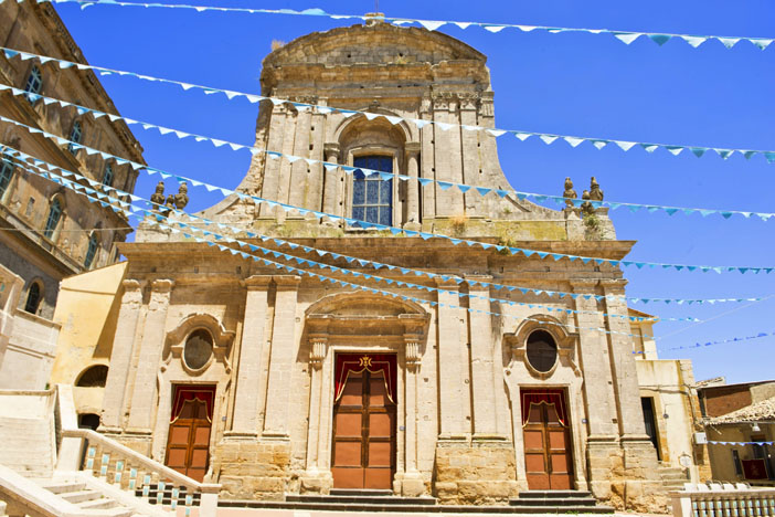 caltagirone sicilya gezilecek yerler